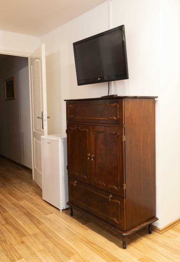 Basement Atrium Apartman Διαμέρισμα Keszthely Εξωτερικό φωτογραφία