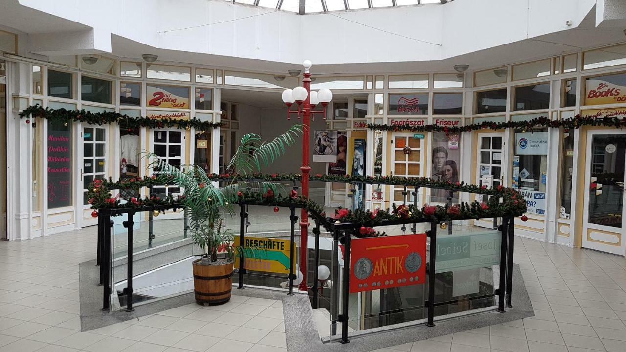 Basement Atrium Apartman Διαμέρισμα Keszthely Εξωτερικό φωτογραφία